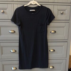 Abercrombie & Fitch Black Distressed Mini t-shirt Dress